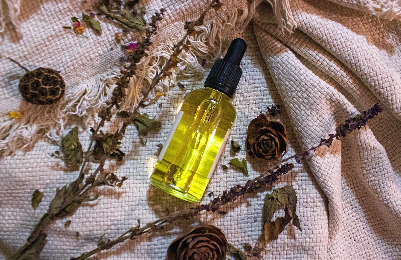 natural cosmetics, cosmetics, organic cosmetics, organic body care, body care, beauty care, body spray, body oil, natural shampoo, almond oil, rose oil, rose water, top view, body spray, body oil, almond oil, almond oil, almond oil, almond oil, almond oil, rose oil